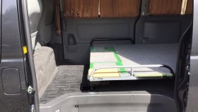 内装後方シート