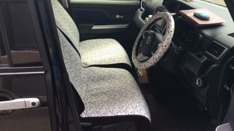 内装前方シート