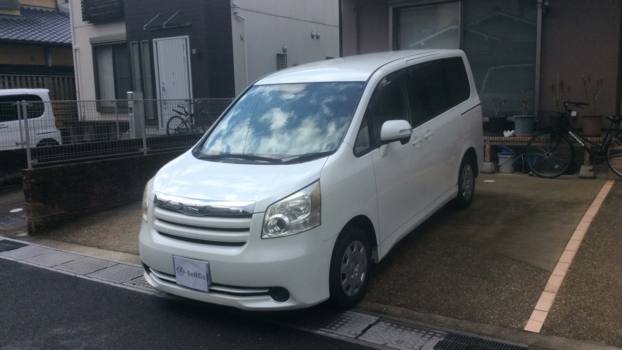 トヨタ ノアの売買実績画像