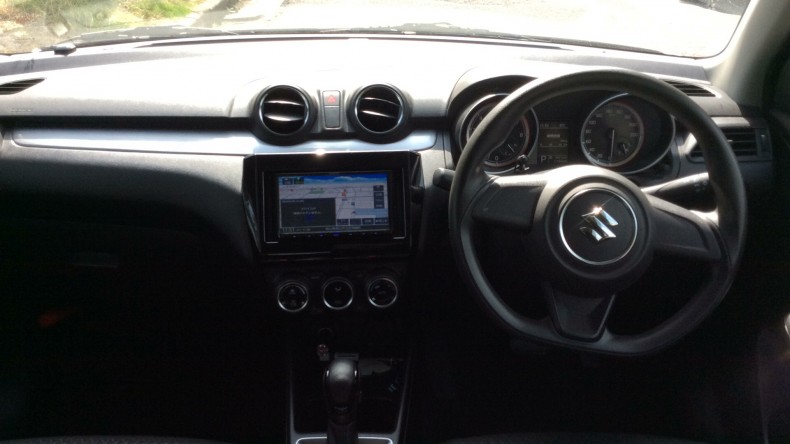 内装インパネ全体