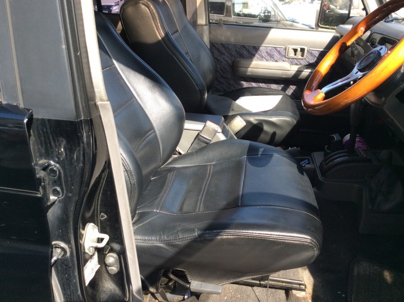 内装前方シート