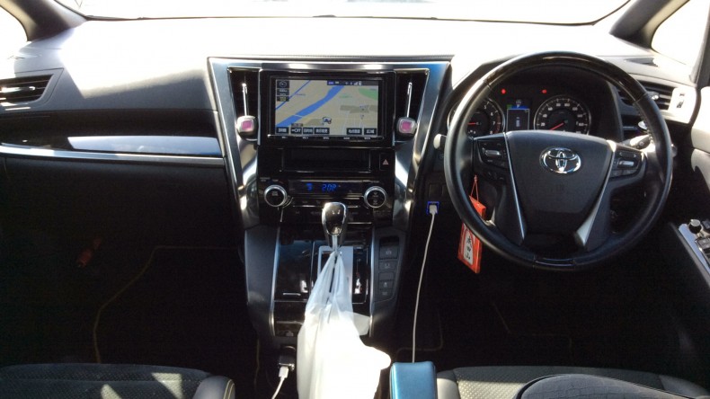 内装インパネ全体