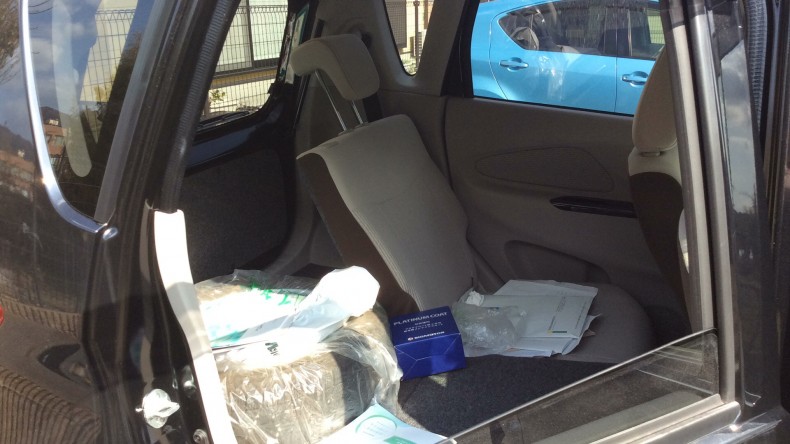 内装後方シート