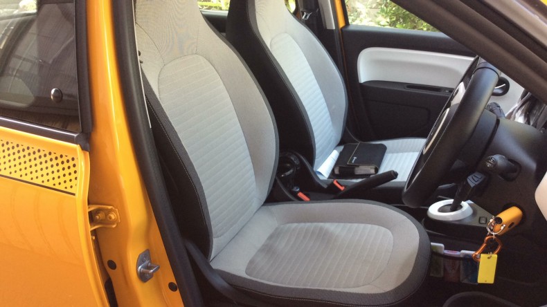 内装前方シート