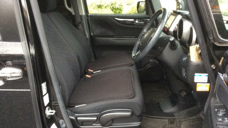 内装前方シート