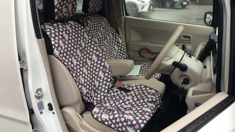 内装前方シート