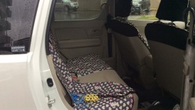 内装後方シート