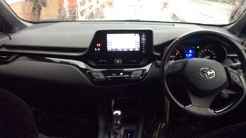 内装インパネ全体