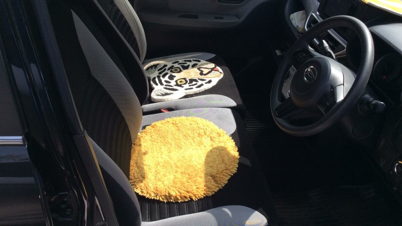 内装前方シート