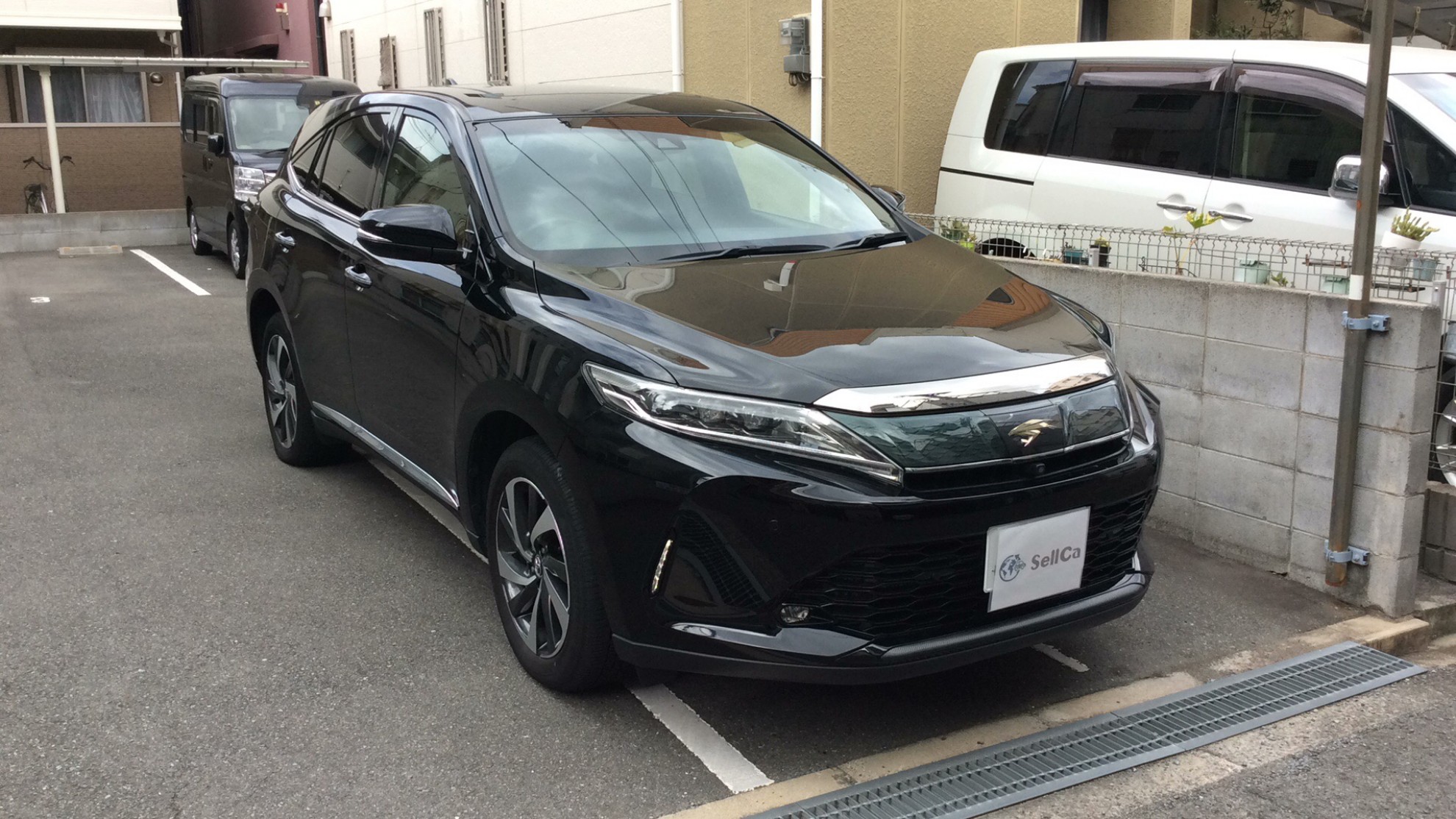 外装右前