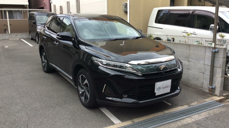 外装右前