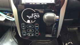 内装シフト