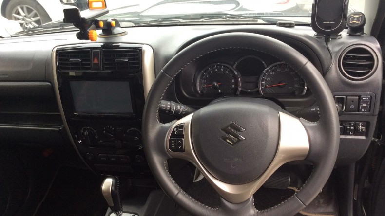 内装インパネ全体