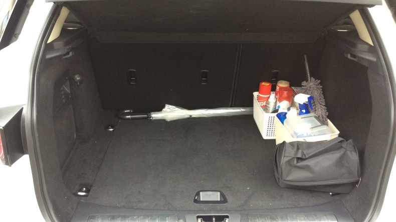 内装トランク