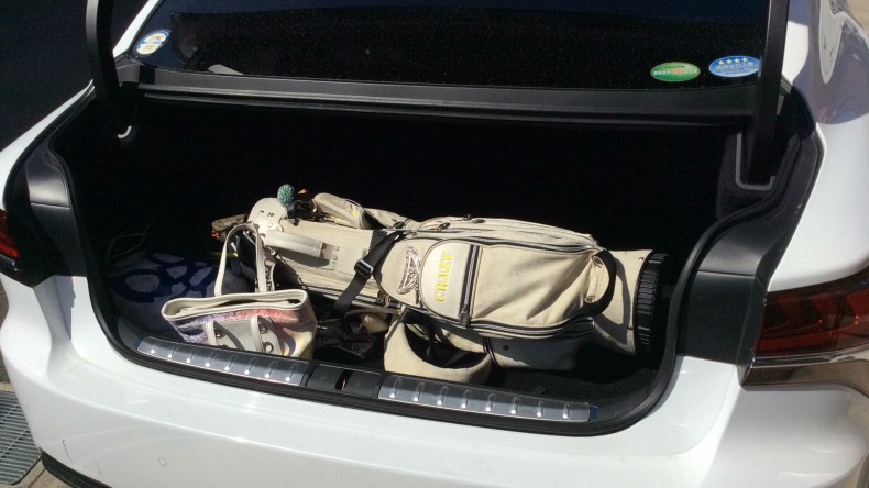 内装トランク
