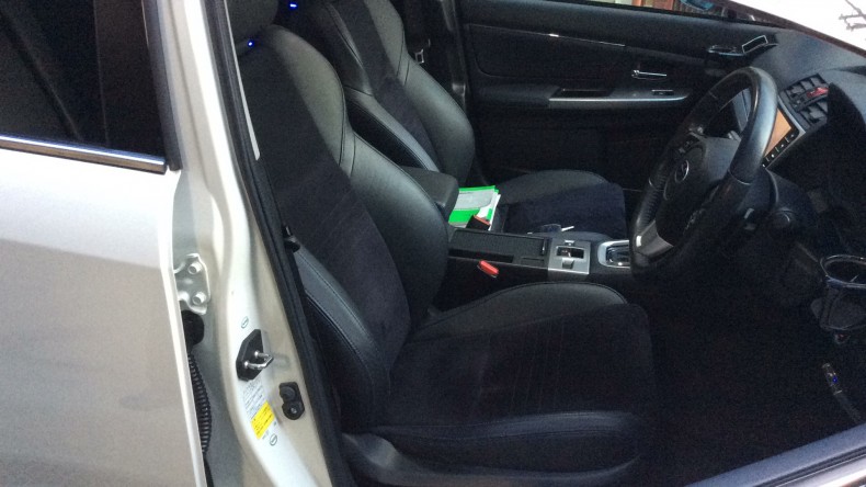 内装前方シート