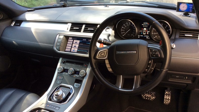 内装インパネ全体