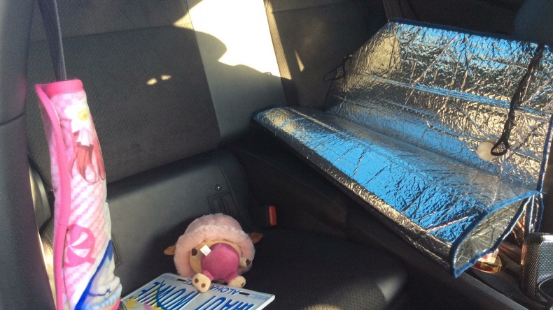 内装後方シート