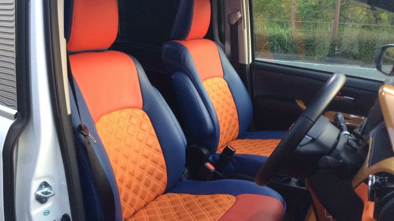 内装前方シート