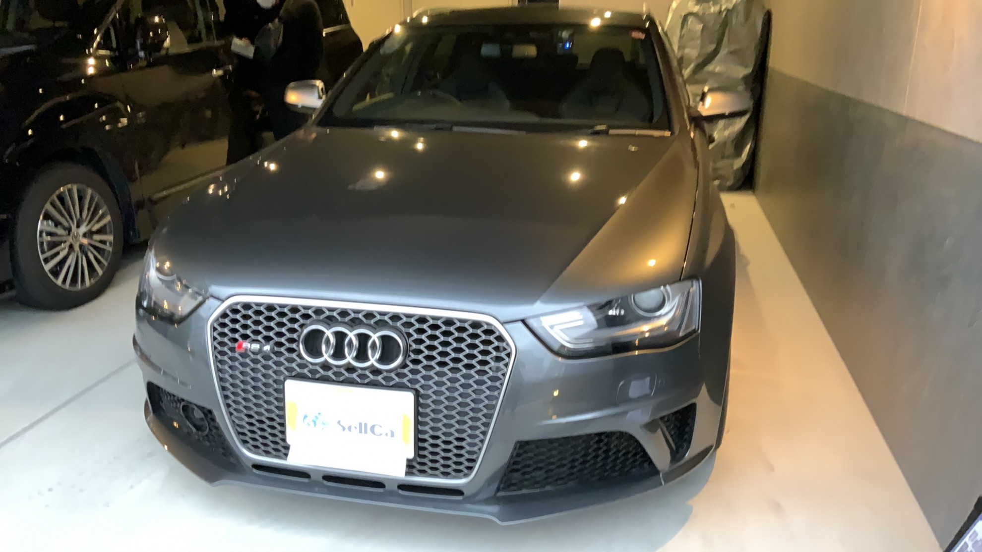 アウディ ＲＳ４アバントの売買実績画像