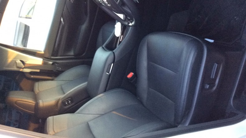 内装前方シート