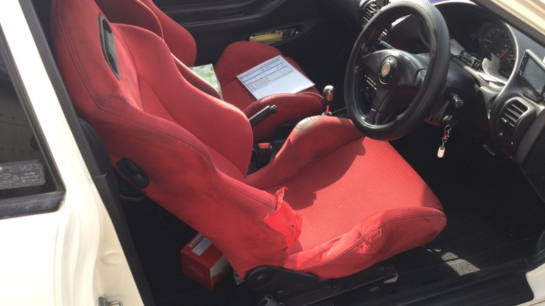 内装前方シート