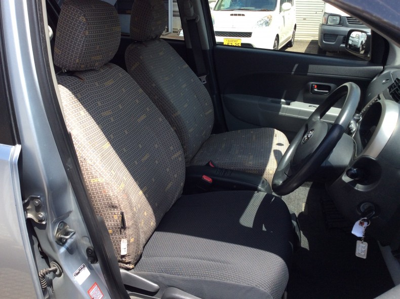 内装前方シート