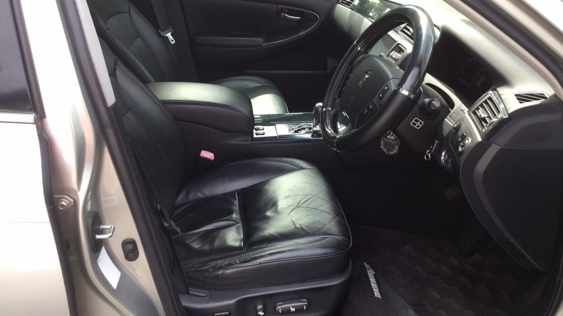 内装前方シート