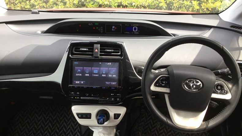 内装インパネ全体