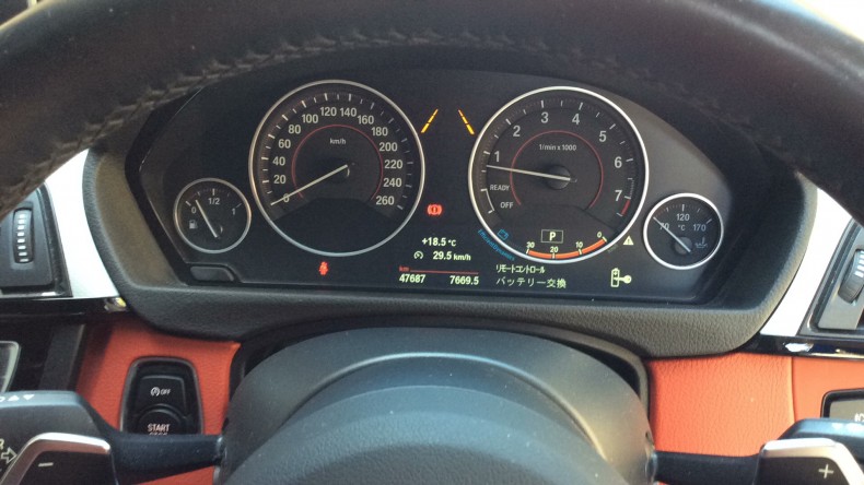 内装メーター
