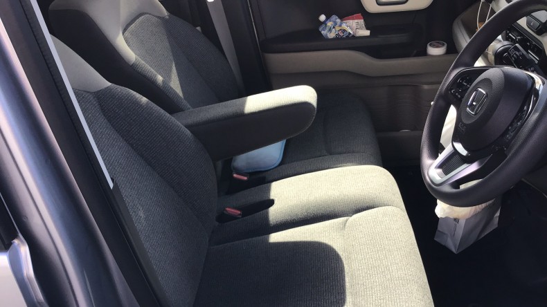 内装前方シート