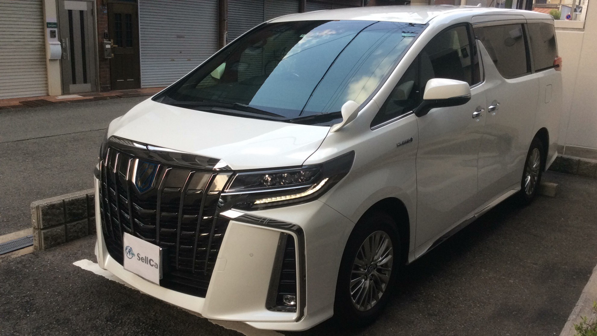 トヨタ アルファードハイブリッドの売買実績画像