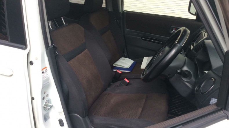 内装前方シート