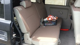 内装後方シート