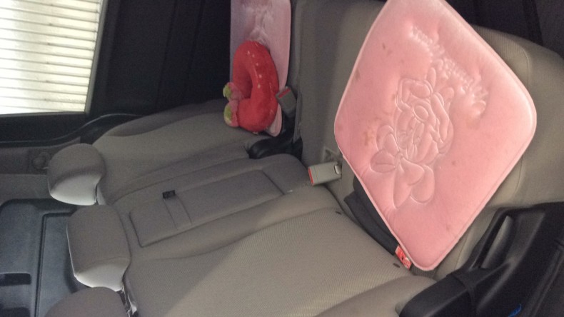 内装後方シート