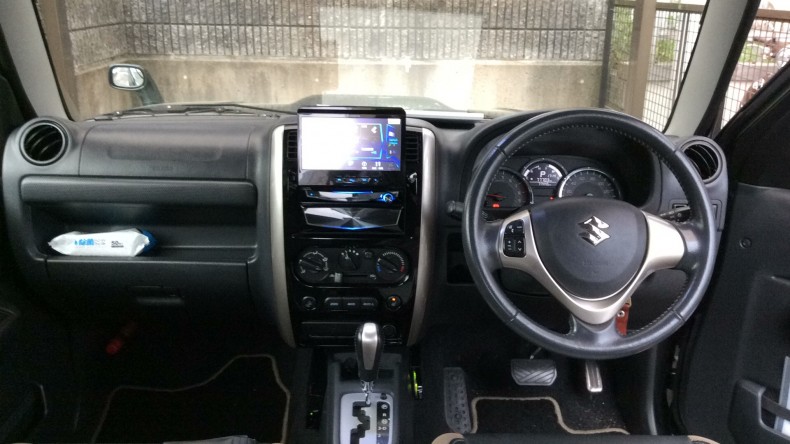 内装インパネ全体