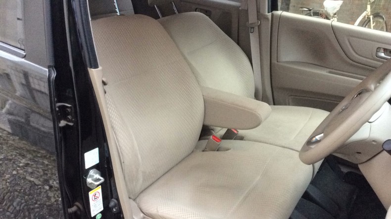 内装前方シート