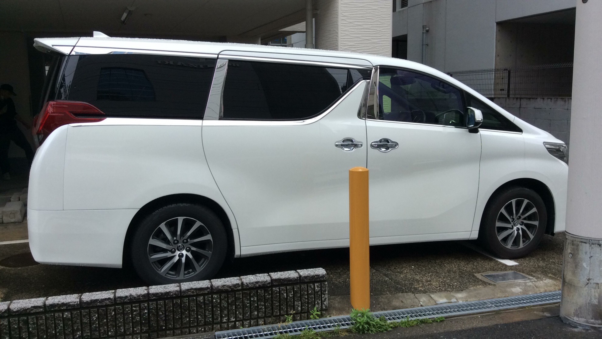 外装右
