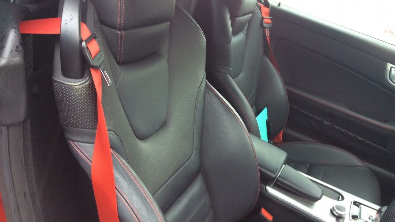 内装後方シート