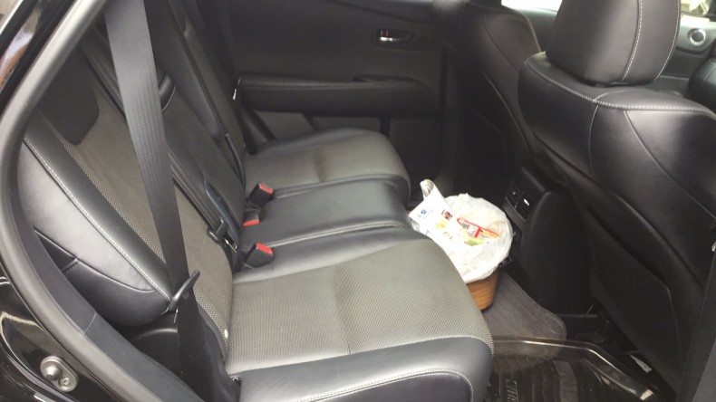 内装後方シート