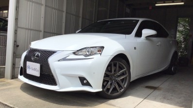 car_main_img