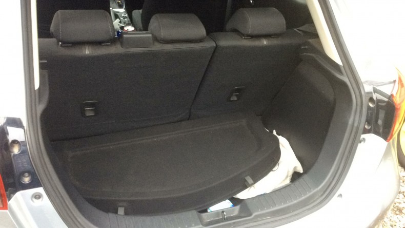 内装トランク