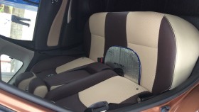 内装後方シート