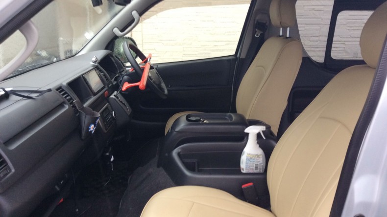 内装前方シート