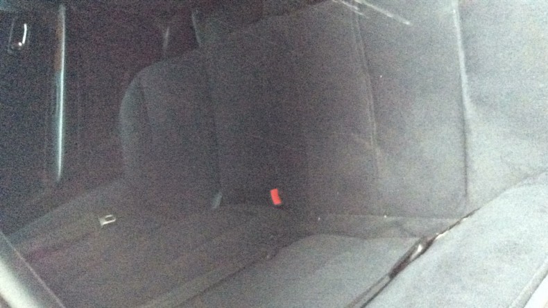 内装後方シート