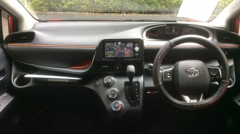 内装インパネ全体