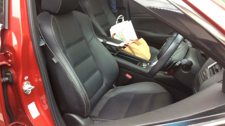 内装前方シート