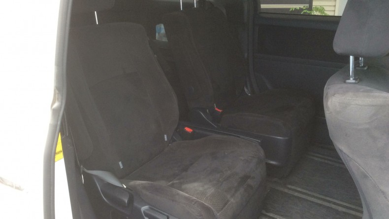 内装後方シート