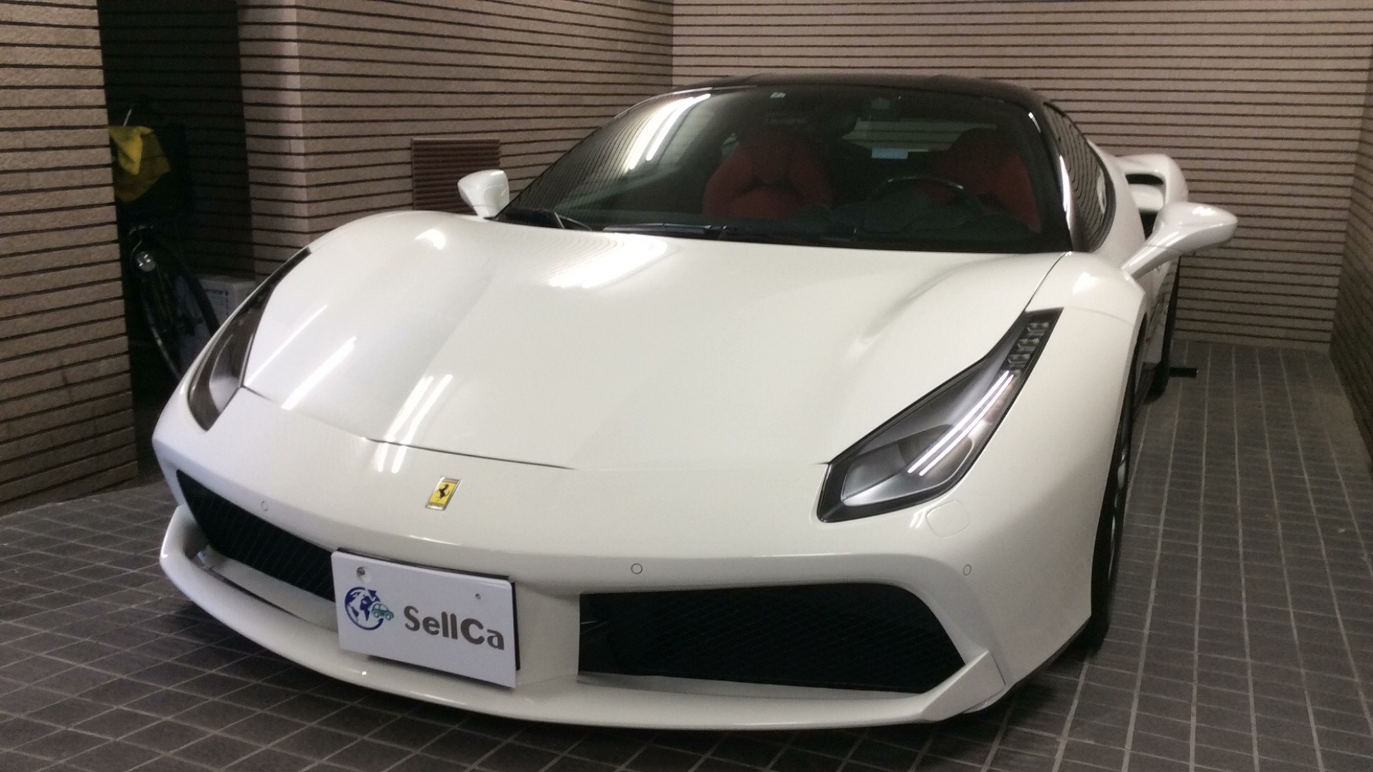 フェラーリ ４８８ＧＴＢの売買実績画像
