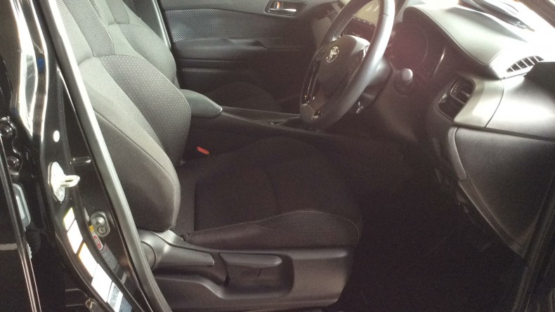 内装前方シート